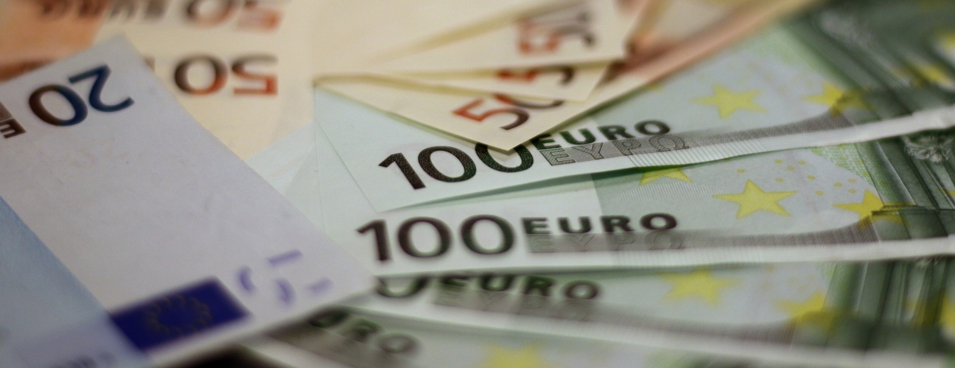 Беспошлинный порог в зарубежных онлайн-магазинах повысят до €1 тыс.
